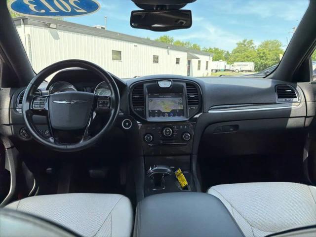 2013 Chrysler 300 Motown