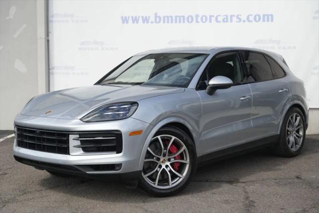 2024 Porsche Cayenne S