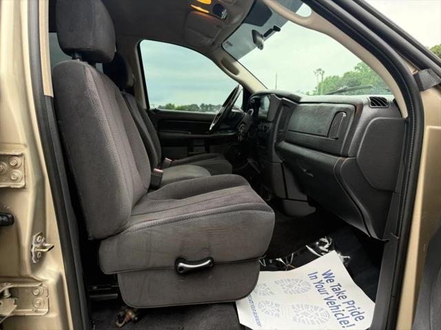 2004 Dodge Ram 1500 SLT/Laramie