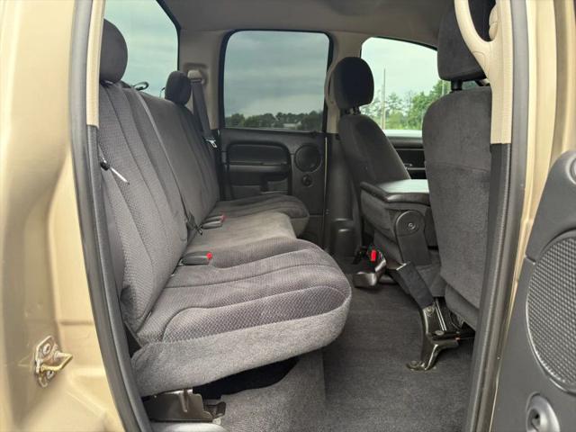 2004 Dodge Ram 1500 SLT/Laramie