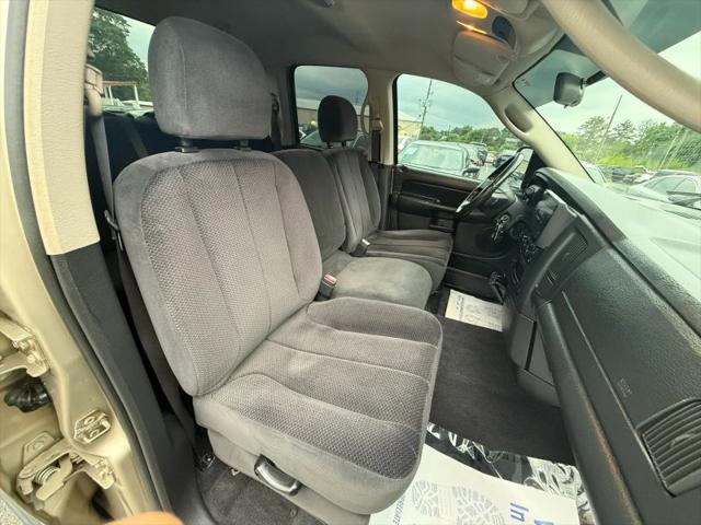 2004 Dodge Ram 1500 SLT/Laramie