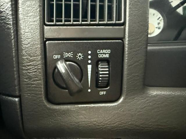 2004 Dodge Ram 1500 SLT/Laramie