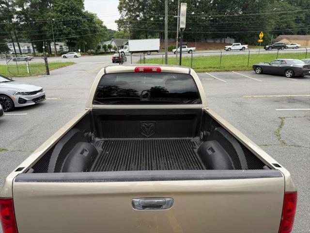 2004 Dodge Ram 1500 SLT/Laramie
