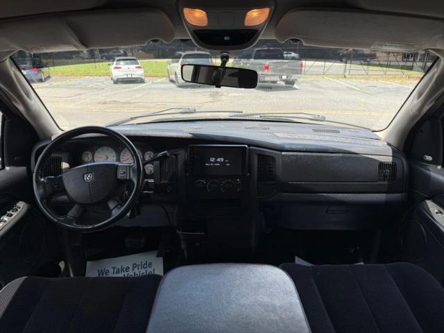 2004 Dodge Ram 1500 SLT/Laramie