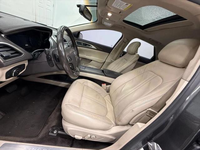 2017 Lincoln MKZ Select