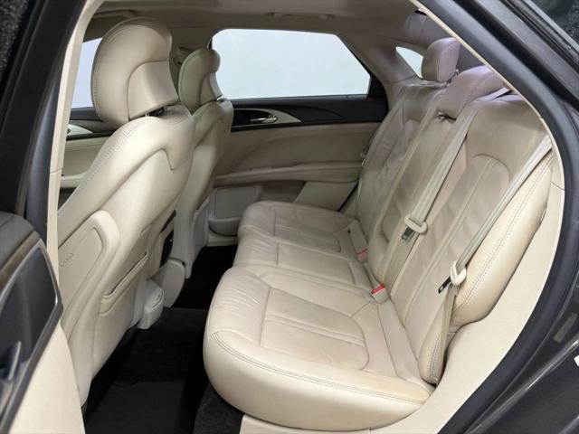 2017 Lincoln MKZ Select
