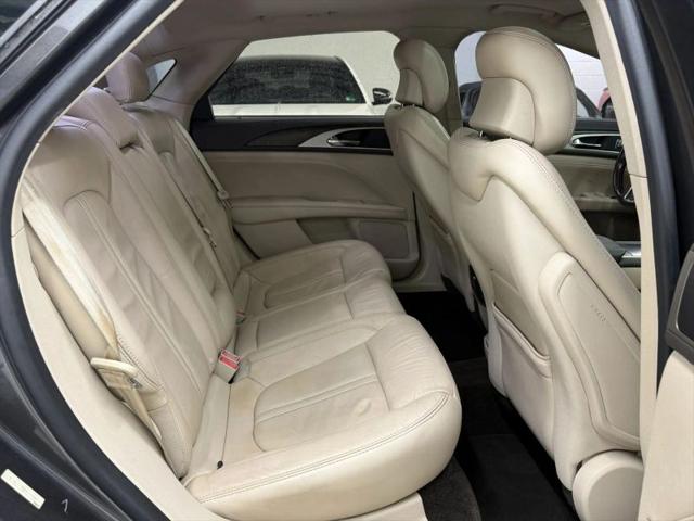 2017 Lincoln MKZ Select