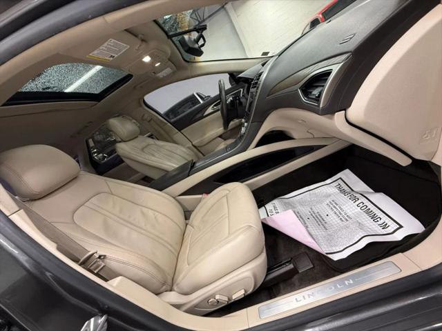 2017 Lincoln MKZ Select