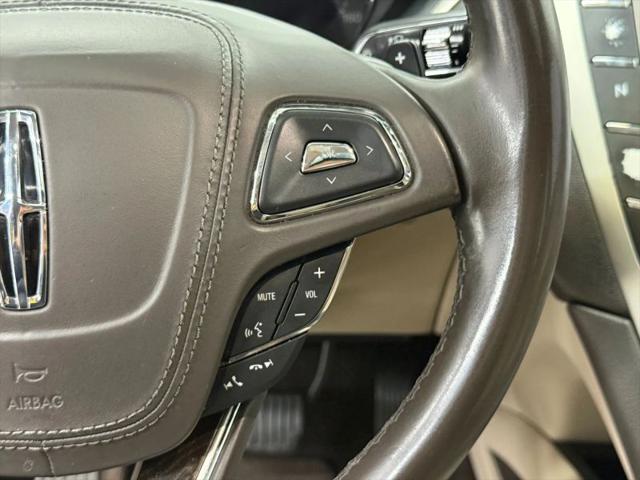 2017 Lincoln MKZ Select