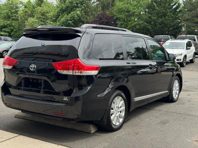 2014 Toyota Sienna LE 7 Passenger
