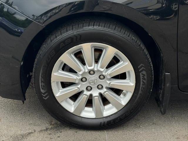 2014 Toyota Sienna LE 7 Passenger