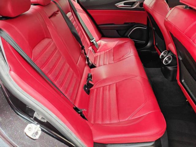 2019 Alfa Romeo Giulia Ti Sport RWD