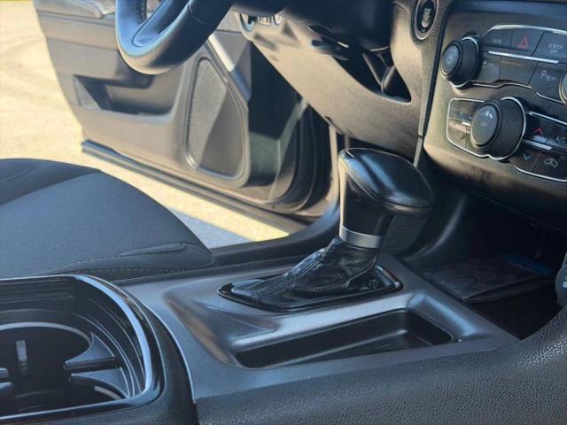 2020 Dodge Charger SXT RWD