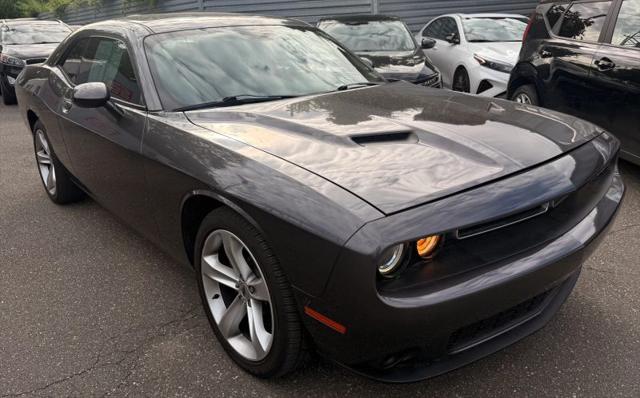 2017 Dodge Challenger SXT