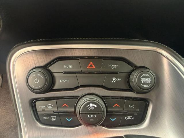 2017 Dodge Challenger SXT