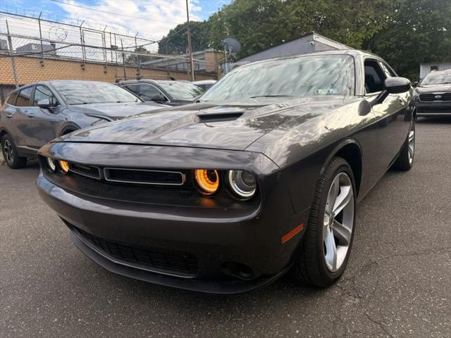 2017 Dodge Challenger SXT