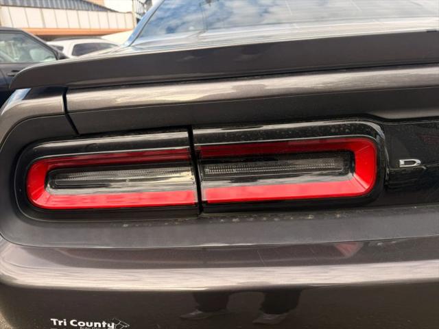 2017 Dodge Challenger SXT