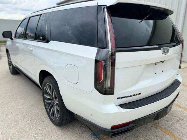 2022 Cadillac Escalade ESV 4WD Sport Platinum