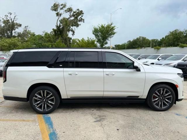 2022 Cadillac Escalade ESV 4WD Sport Platinum