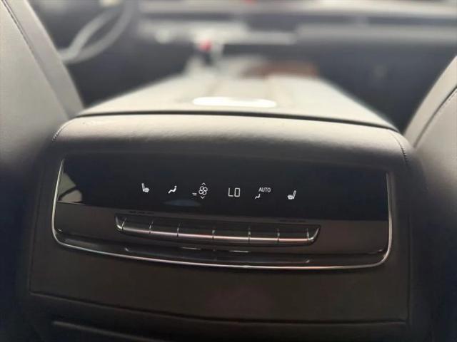2022 Cadillac Escalade ESV 4WD Sport Platinum
