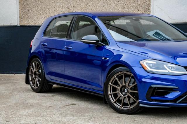 2019 Volkswagen Golf R 2.0T w/DCC & Navigation