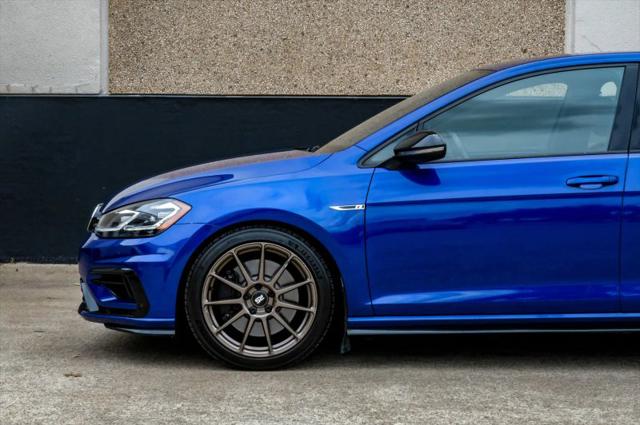 2019 Volkswagen Golf R 2.0T w/DCC & Navigation