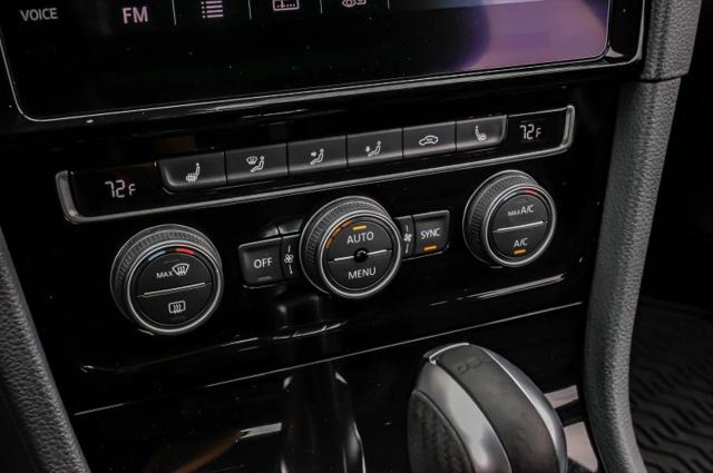 2019 Volkswagen Golf R 2.0T w/DCC & Navigation