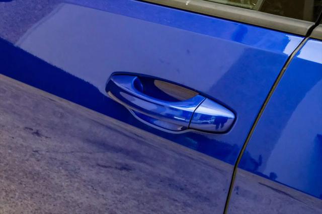 2019 Volkswagen Golf R 2.0T w/DCC & Navigation