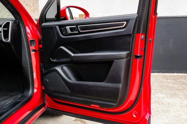2021 Porsche Cayenne GTS