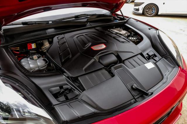 2021 Porsche Cayenne GTS