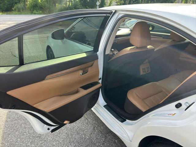 2016 Lexus ES 350 350