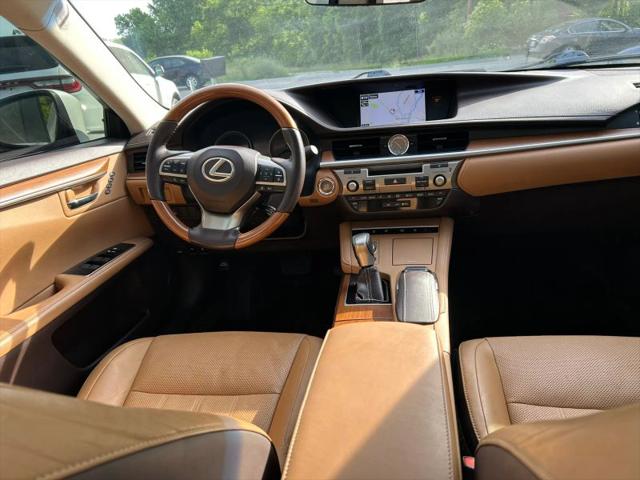 2016 Lexus ES 350 350