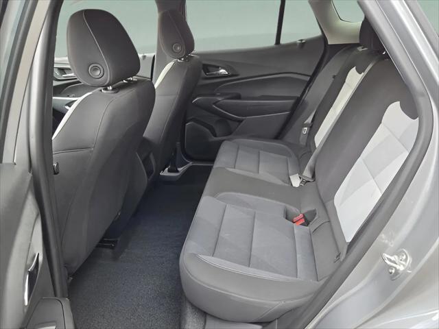 2025 Chevrolet Trax FWD LS
