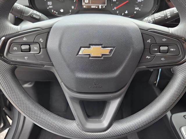2025 Chevrolet Trax FWD LS