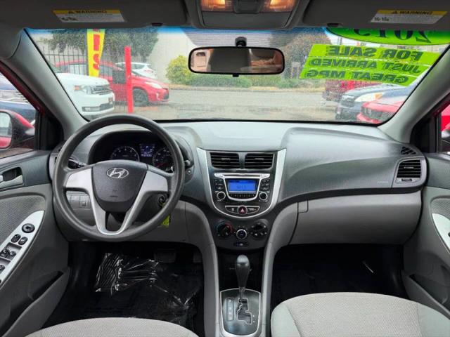 2013 Hyundai Accent GLS