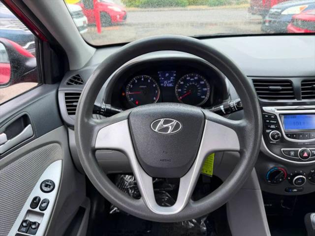 2013 Hyundai Accent GLS