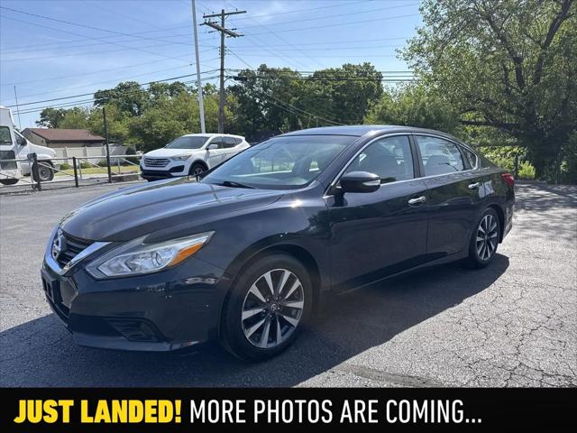 2016 Nissan Altima 2.5 SV for sale in Merrillville, IN