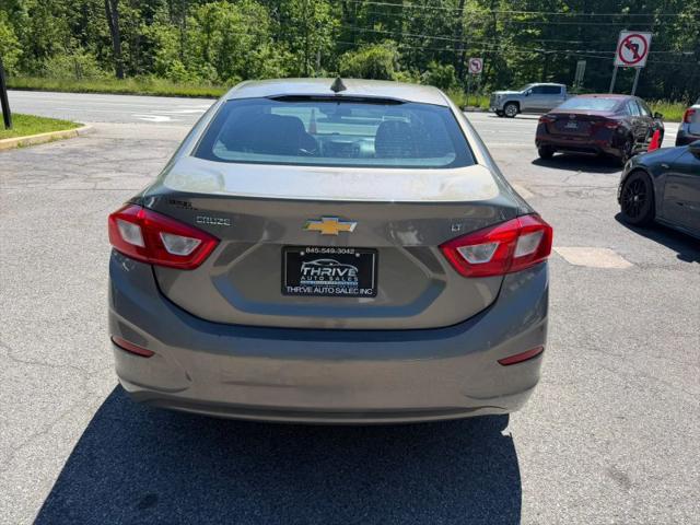 2017 Chevrolet Cruze LT Auto