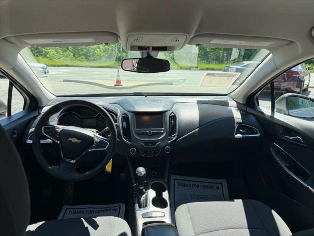 2017 Chevrolet Cruze LT Auto