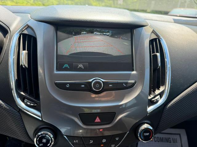 2017 Chevrolet Cruze LT Auto