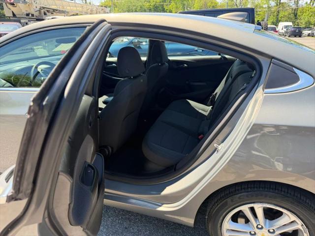 2017 Chevrolet Cruze LT Auto