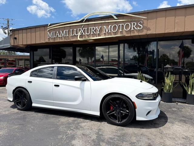 2018 Dodge Charger R/T Scat Pack RWD for sale in Miami, FL