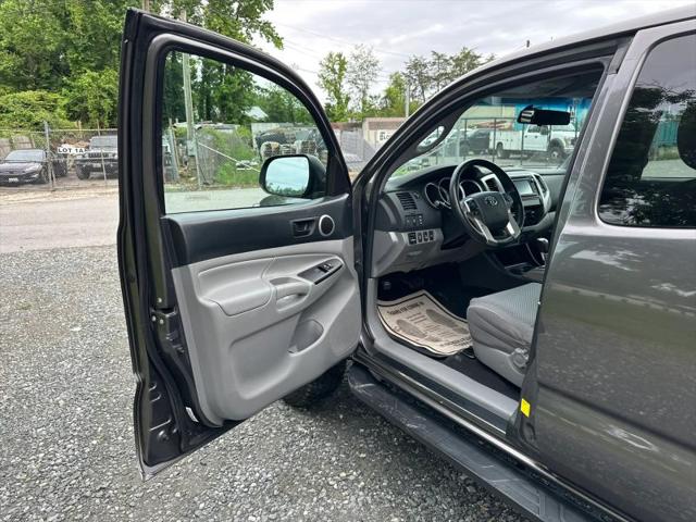 2015 Toyota Tacoma Base V6