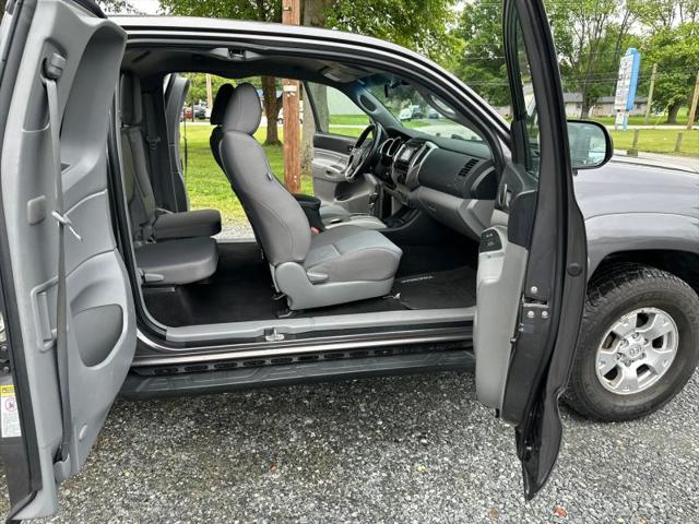 2015 Toyota Tacoma Base V6