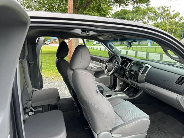 2015 Toyota Tacoma Base V6