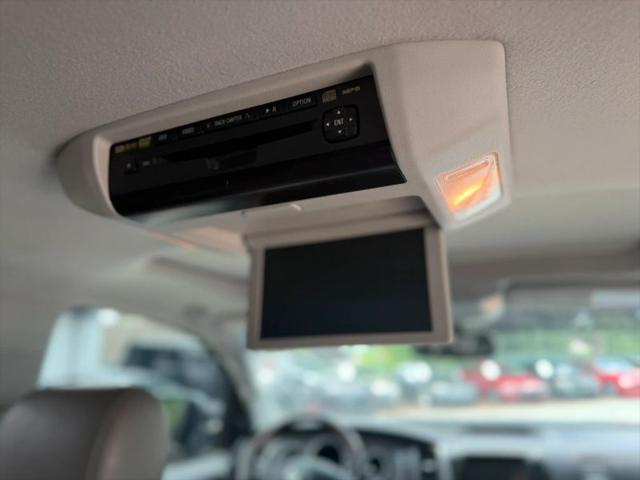 2011 Toyota Sequoia Platinum 5.7L V8