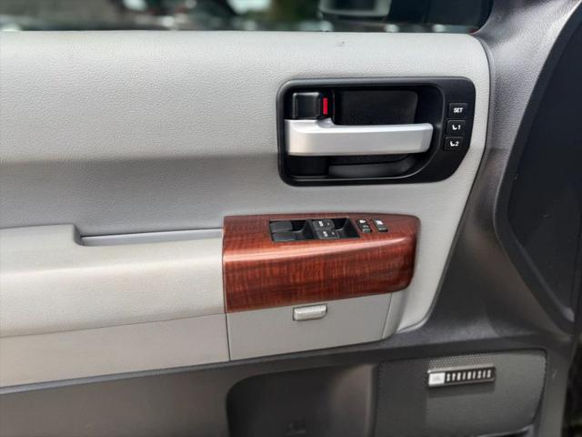 2011 Toyota Sequoia Platinum 5.7L V8