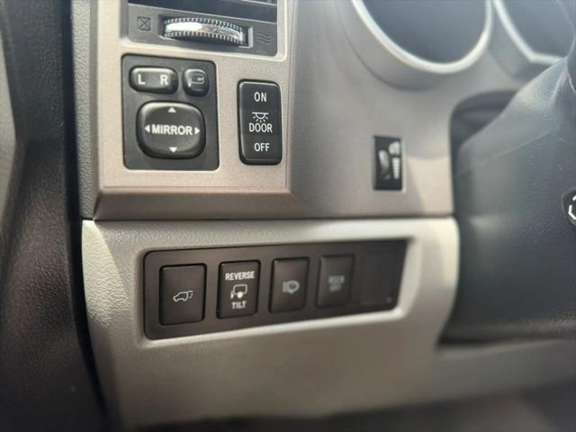 2011 Toyota Sequoia Platinum 5.7L V8