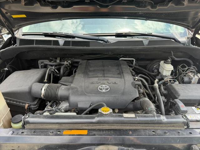 2011 Toyota Sequoia Platinum 5.7L V8