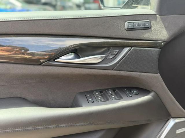 2018 Cadillac Escalade ESV Platinum